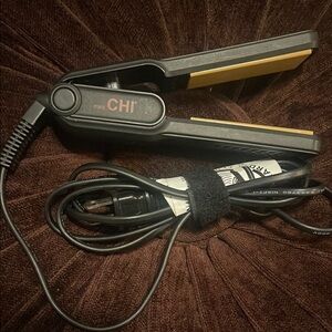Mini CHI Hair Straightener with Yellow Plates